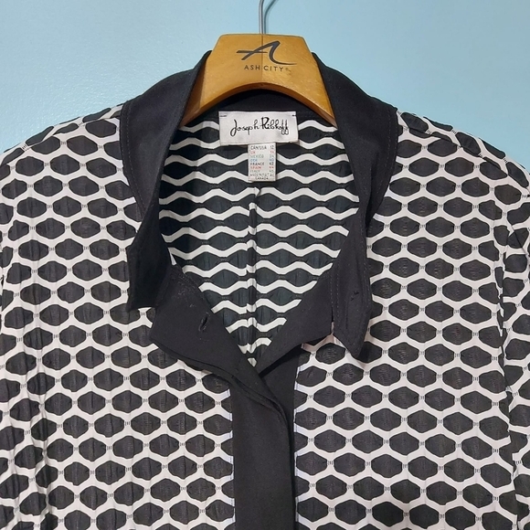 Joseph Ribkoff Textured Tunic Top - Picture 5 of 13